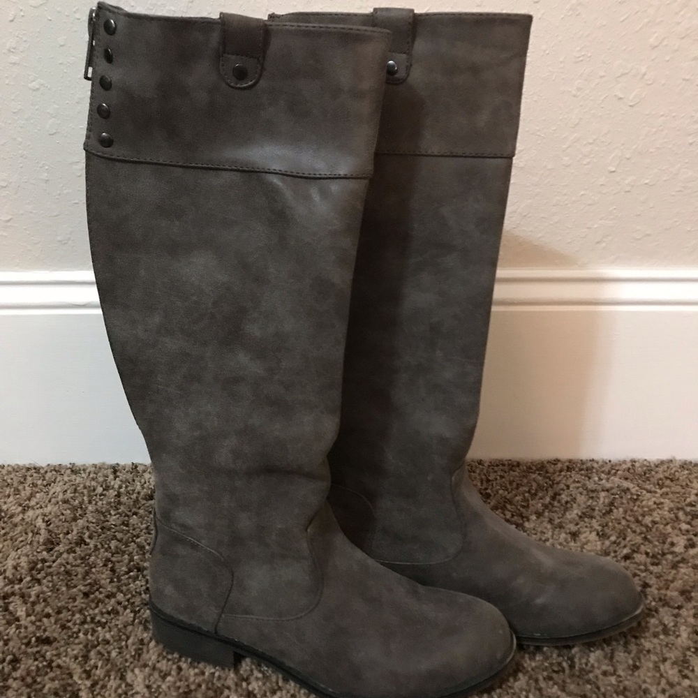 Madden Girl knee high boots.  Brown with teal zipper. Size 7.
